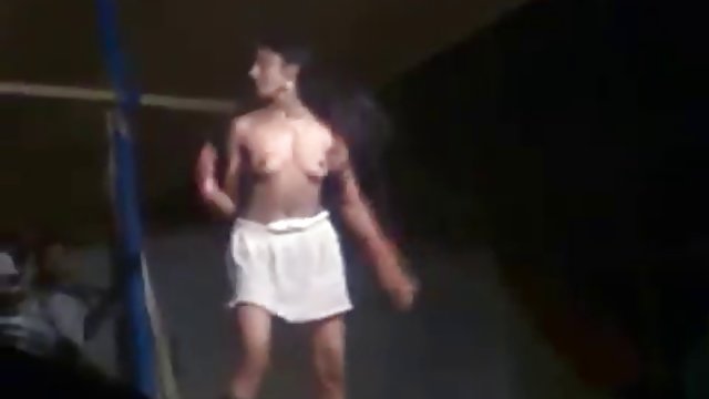 नि: शुल्क अश्लील कोई पंजीकरण  गंदा पानी सेक्सी मूवी वीडियो दिखाएं के खेल वेश्या